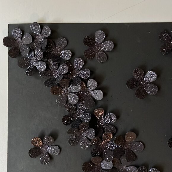 🖤✨ Black Glitter Flower Embellishment Artwork | Elegant Décor | 8.5” x 11” 🌸💫 - Picture 5 of 7